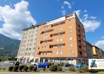 Trilocale viale Partigiani, Aosta - foto 1