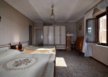 Camera da letto - Rustico via Convento, Montegrosso d'Asti - foto 49