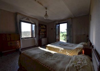 Camera da letto - Rustico via Convento, Montegrosso d'Asti - foto 50