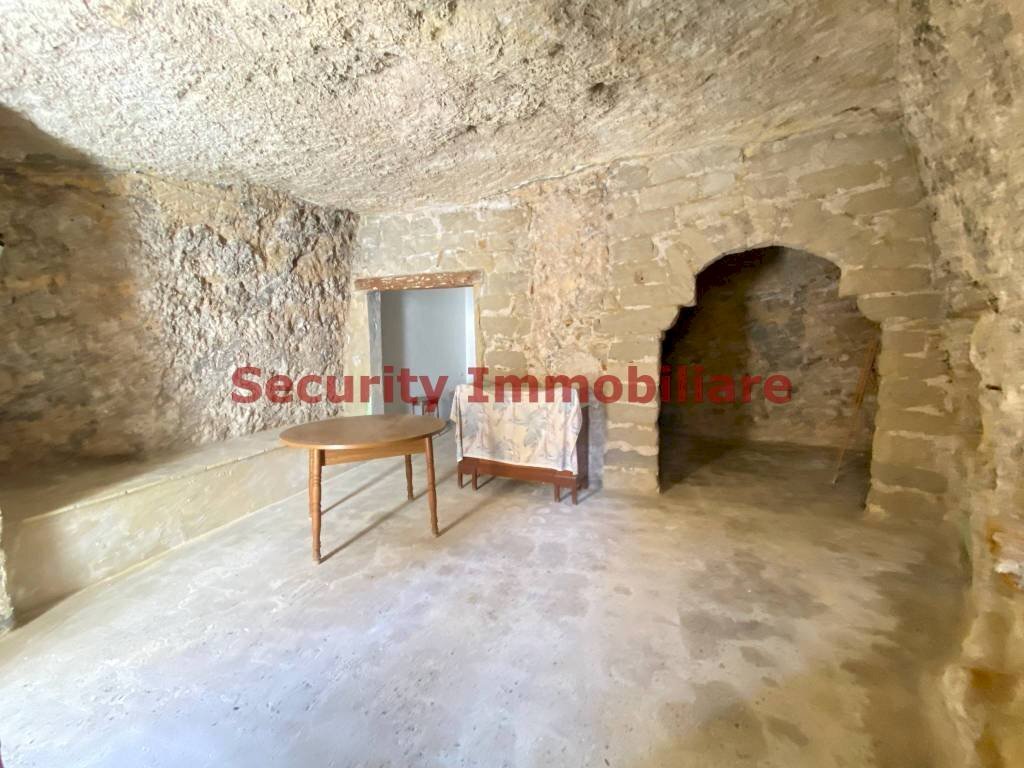 Box auto - Two-room apartment Sciacca - photo 1