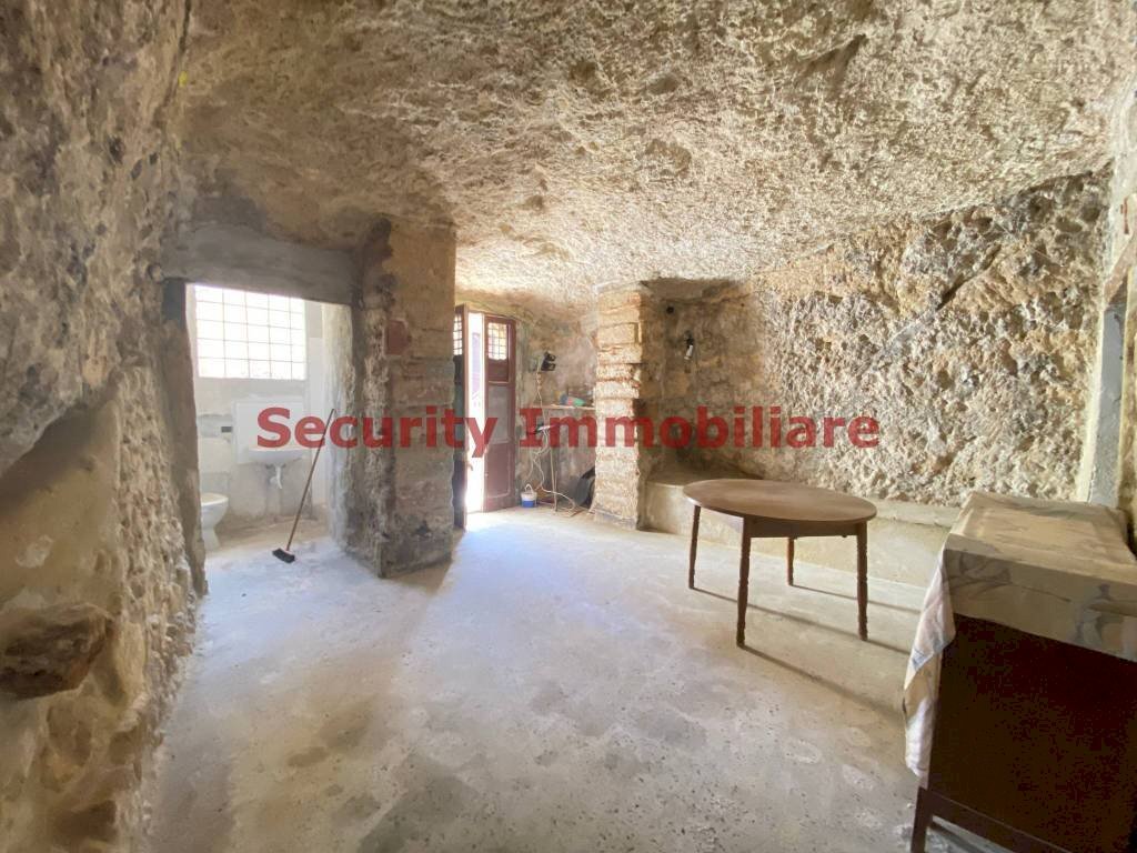 Box auto - Two-room apartment Sciacca - photo 3