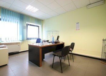 Ufficio in vendita UF02347 (14).JPG - Office Via delle Ville 241, Capannori - photo 8