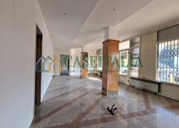 6.jpg - Commercial Premises Ivrea - photo 6