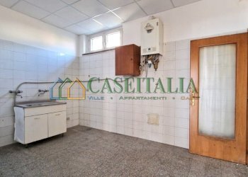 17.jpg - Commercial Premises Ivrea - photo 18