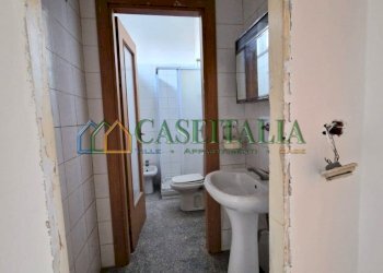 19.jpg - Commercial Premises Ivrea - photo 19