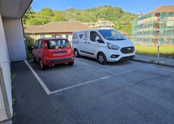 posto auto (2).jpeg - Posto Auto Via Campomorone 31Z, Genova - foto 1