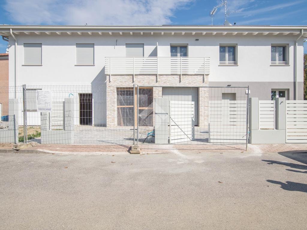 Villa a Schiera Via Tondelli, San Prospero - foto 2