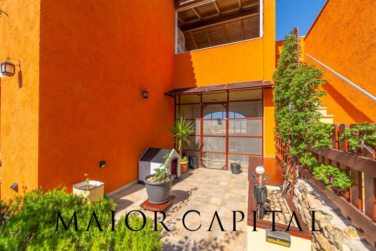 Trilocale Via Li Teggi, San Teodoro - foto 1