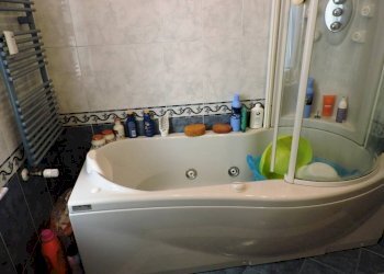 Bagno - Three-room apartment via Matteo Vinzoni, 4, Genova (neighborhood Sampierdarena) - photo 20