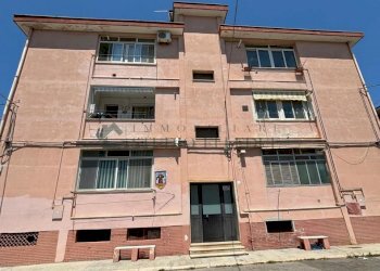 facciata - Appartamento Via Alcide De Gasperi 4, Sannicandro di Bari - foto 26