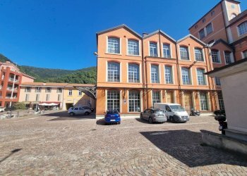 20240702_095445.jpg - Locale Commerciale PIAZZA PRIMO VEZZULLI 5, Roè Volciano - foto 15