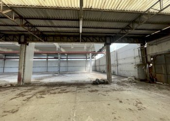 IMG_3319.jpeg - Capannone Via delle Barazzine 4, Pieve Porto Morone - foto 9