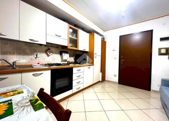 One-room apartment Via Galileo Galilei, Sanremo - photo 4