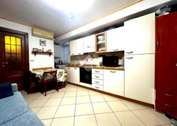 One-room apartment Via Galileo Galilei, Sanremo - photo 2