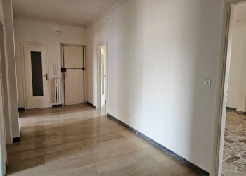 Four-room apartment Torino - photo 4