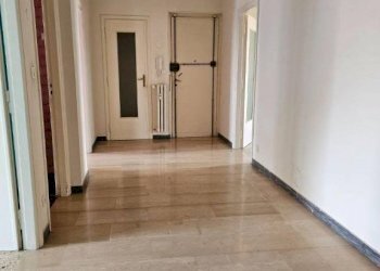 Four-room apartment Torino - photo 23