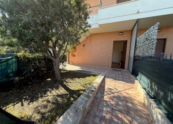 Bilocale VIA LAZIO, Porto San Giorgio - foto 1