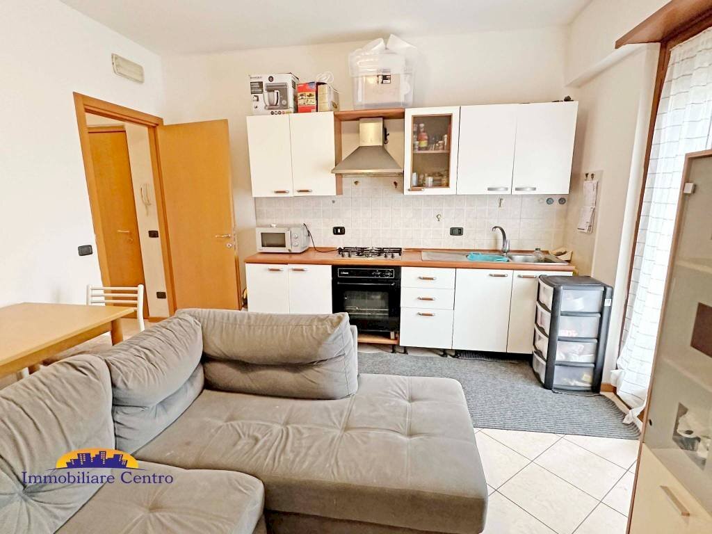 immobiliarecentro.info - Trilocale piazza 4 Novembre, 10, Povegliano Veronese - foto 3