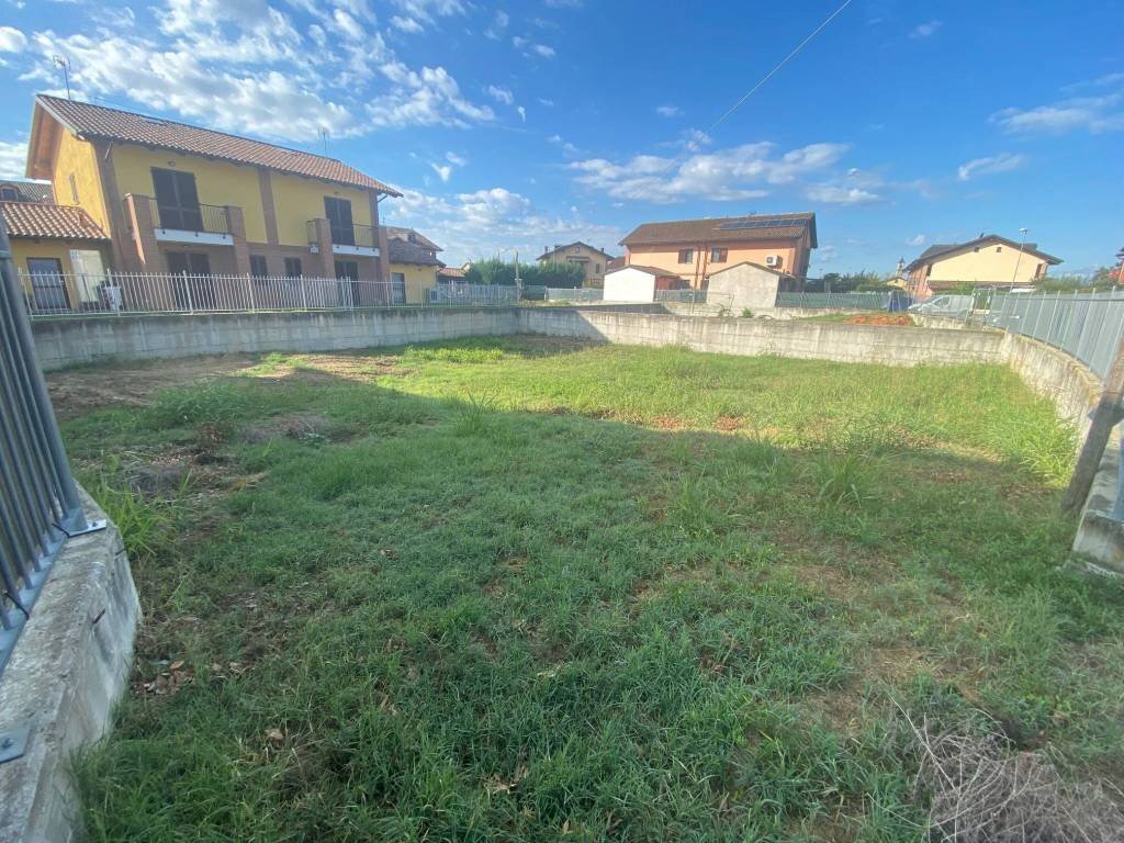 Facciata - Terreno edificabile via Don Antonio Zappino, 39, Carmagnola - foto 1