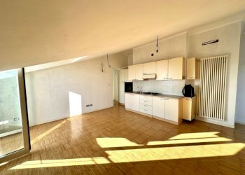 53ca42d2-b550-46c0-bca3-39e7b507cc17.jpg - Appartamento Via Grazia Deledda, Loano - foto 1