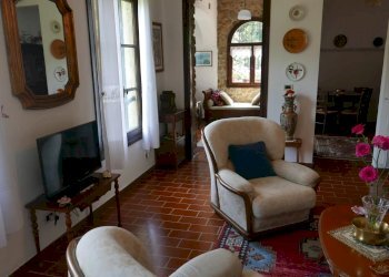 Independent house Dolceacqua - photo 14