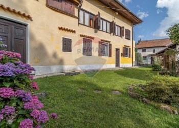 Casa indipendente Frazione Piolio, 9
Caprile, Caprile - foto 3