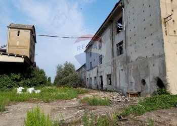 Farm via Circonvallazione, 1
Pertengo, Pertengo - photo 2