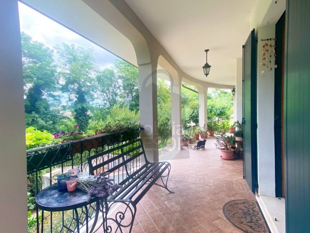 Villa via Filippo da Pietracuta, 13, San Leo - foto 2