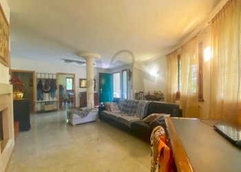 Villa via Filippo da Pietracuta, 13, San Leo - foto 5