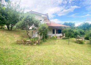 Villa via Filippo da Pietracuta, 13, San Leo - foto 13
