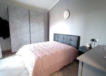 Camera da letto - Two-room apartment Rosta - photo 5