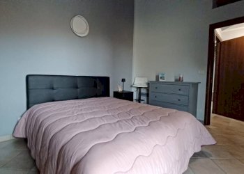 Camera da letto - Two-room apartment Rosta - photo 6