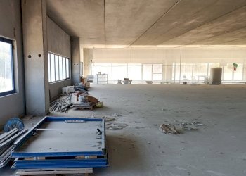 07 MARTINSICURO - LOCALE COMMERCIALE AFFITASI-.jpg - Locale Commerciale Martinsicuro - foto 4