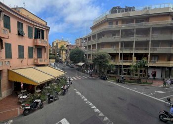 Quadrilocale Via Giuseppe Mazzini 9, Ventimiglia - foto 7