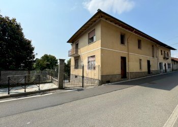 Three-room apartment Via Alpignano, Caselette - photo 1