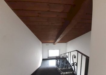 Negozio Caselle Torinese - foto 22