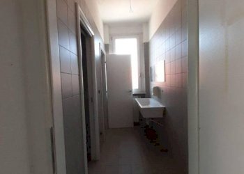 Negozio Caselle Torinese - foto 32