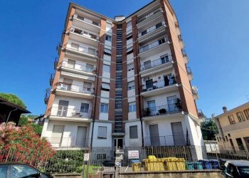 #canovaonline - Trilocale via Monte Rosa, 8, Gattinara - foto 1