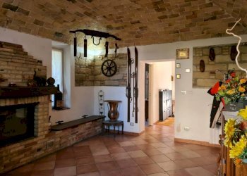 Salone - Casa indipendente Moncalvo - foto 6