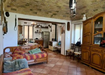 Salone - Casa indipendente Moncalvo - foto 7