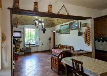 Salone - Casa indipendente Moncalvo - foto 8