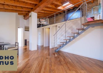 Trilocale via nini da fano, Bergamo (zona Longuelo) - foto 1