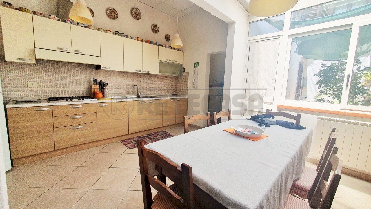 cucina tinello - Portion of a house Via Trento 1, Viareggio - photo 1