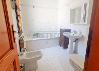 bagno piano 1 - Porzione di casa Via Trento 1, Viareggio - foto 10