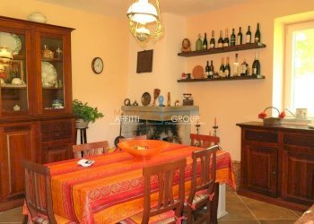 rif_225_fivizzano_ms_2917_foto_3.jpg - Villa Località Signano 17, Fivizzano - foto 4