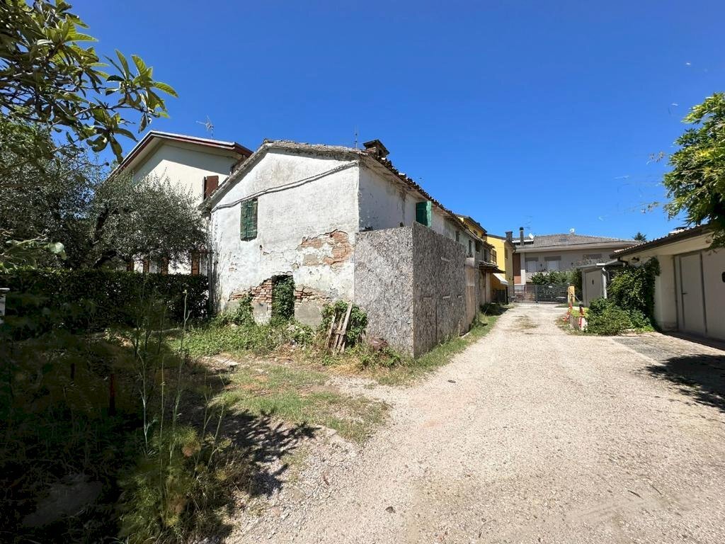 Semi-detached house Via roma, San Giovanni in Marignano - photo 3