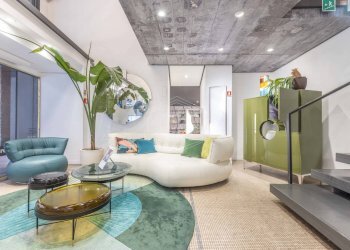 Locale Commerciale Strada Maggiore, Bologna (zona Centro Storico) - foto 10