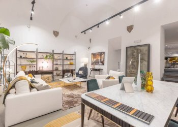 Locale Commerciale Strada Maggiore, Bologna (zona Centro Storico) - foto 14