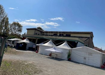 Locale Commerciale Via Amos Tragni 17, Gattatico - foto 4