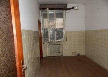 Locale Commerciale Via Trento 30, Fabbrico - foto 19